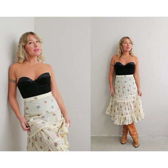 1970's Vintage Floral Prairie Skirt Women's Double Extra Small XXS 23 ~ 24 Waist